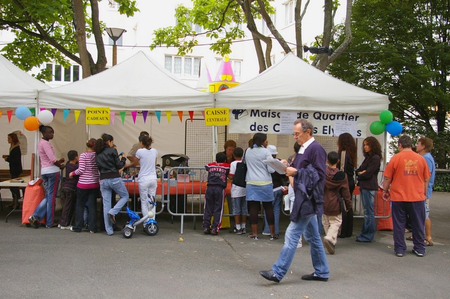 Evry 13 09 08 - Fete de quartier des champs-elysees 039.jpg